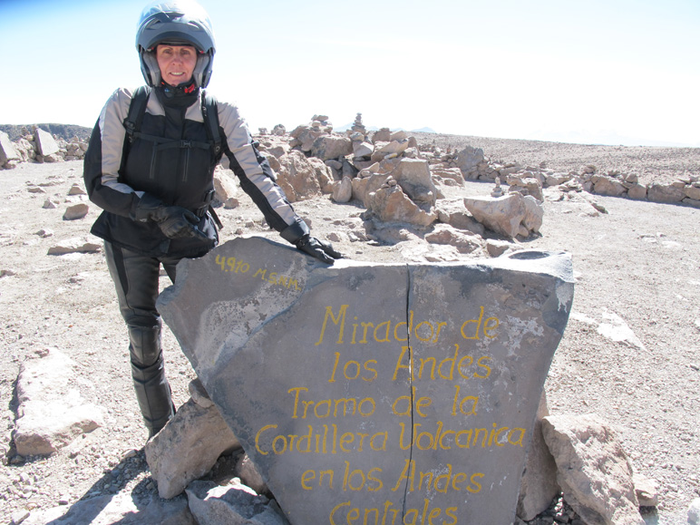 Christa in Peru at 16100ft_ IMG_1931 2